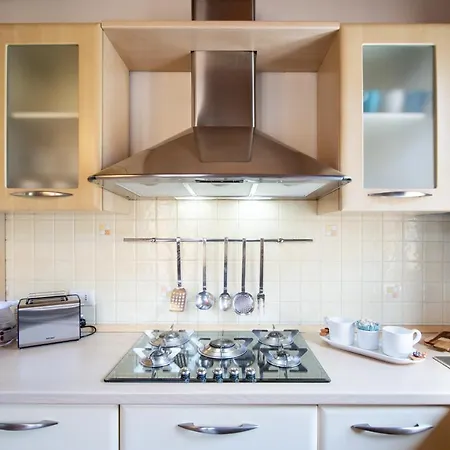 Apartament Serena Apartment, Cosy Close Center Town