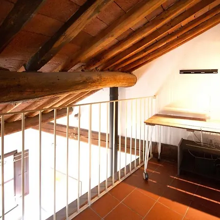 Serena Apartment, Cosy Close Center Town Apartament Lukka
